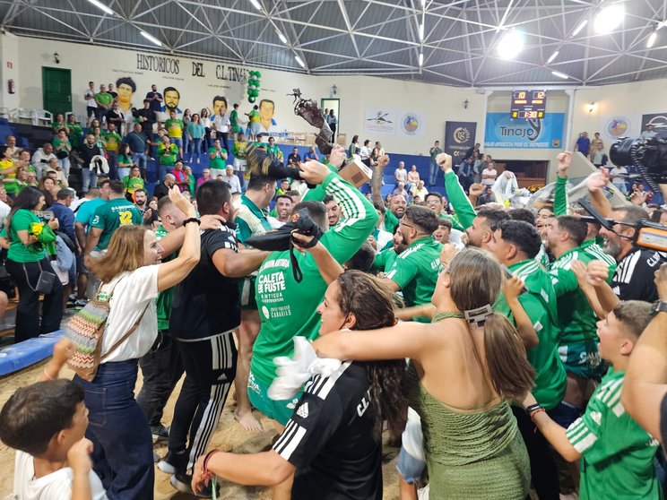 CLub de Lucha Union Antigua Campeon de Canarias por tercer año (5) - copia